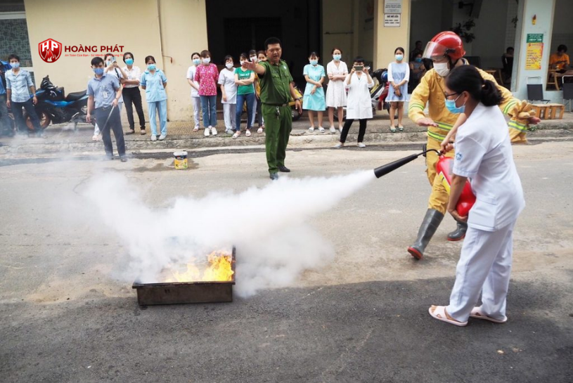 cách sử dụng bình chữa cháy bột