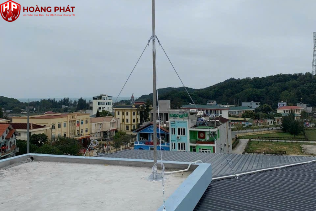 kim thu sét cho nhà ở