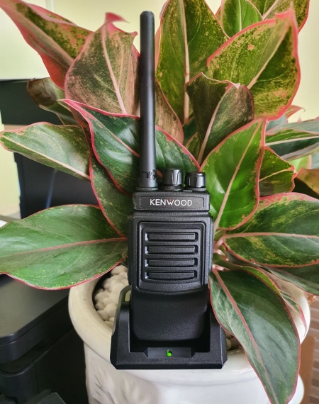 BỘ ĐÀM CẦM TAY KENWOOD TK 520 TIÊU CHUẨN IP54